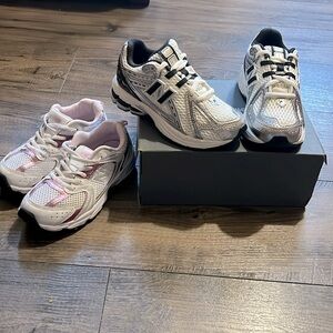 Pink worn black and gray never worn